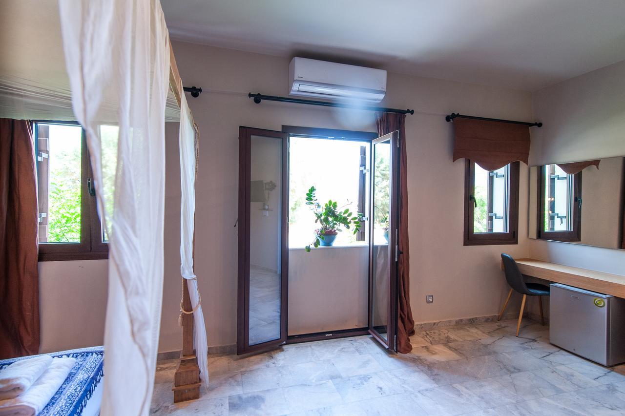 Minoos Hotel Chania  Exterior photo
